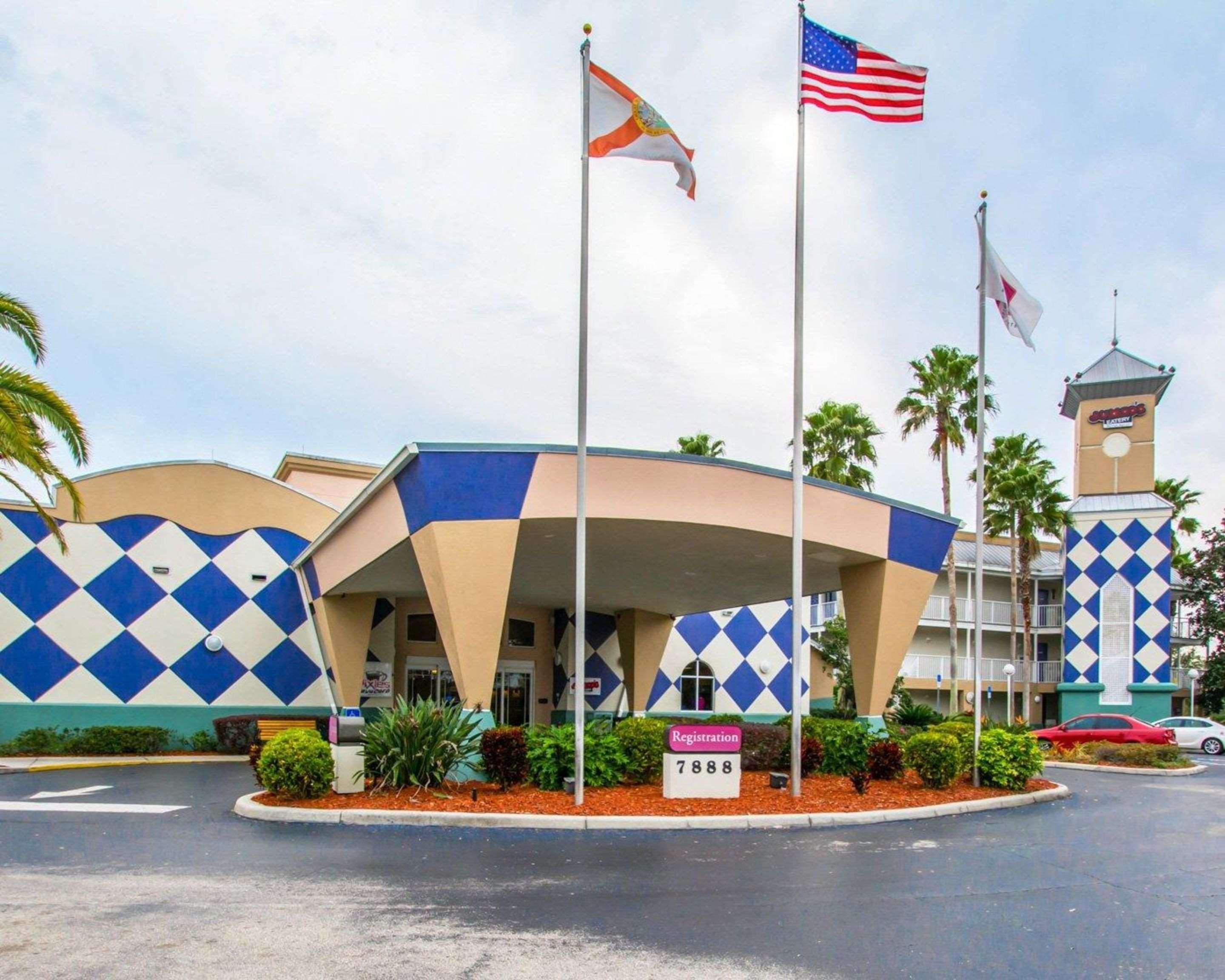 Maingate Garden Inn Kissimmee Exterior photo